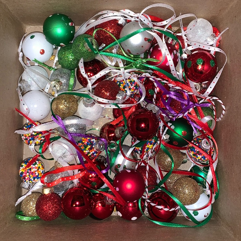 Festive Christmas Ornament Set
